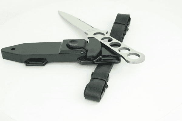 9 Serrated Fixed Blade Stainless Steel Knife Knives