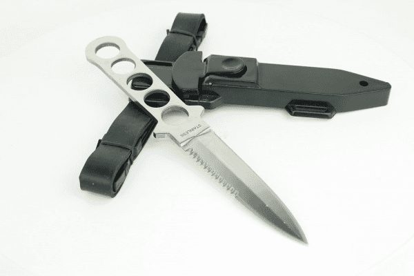 9 Serrated Fixed Blade Stainless Steel Knife Knives